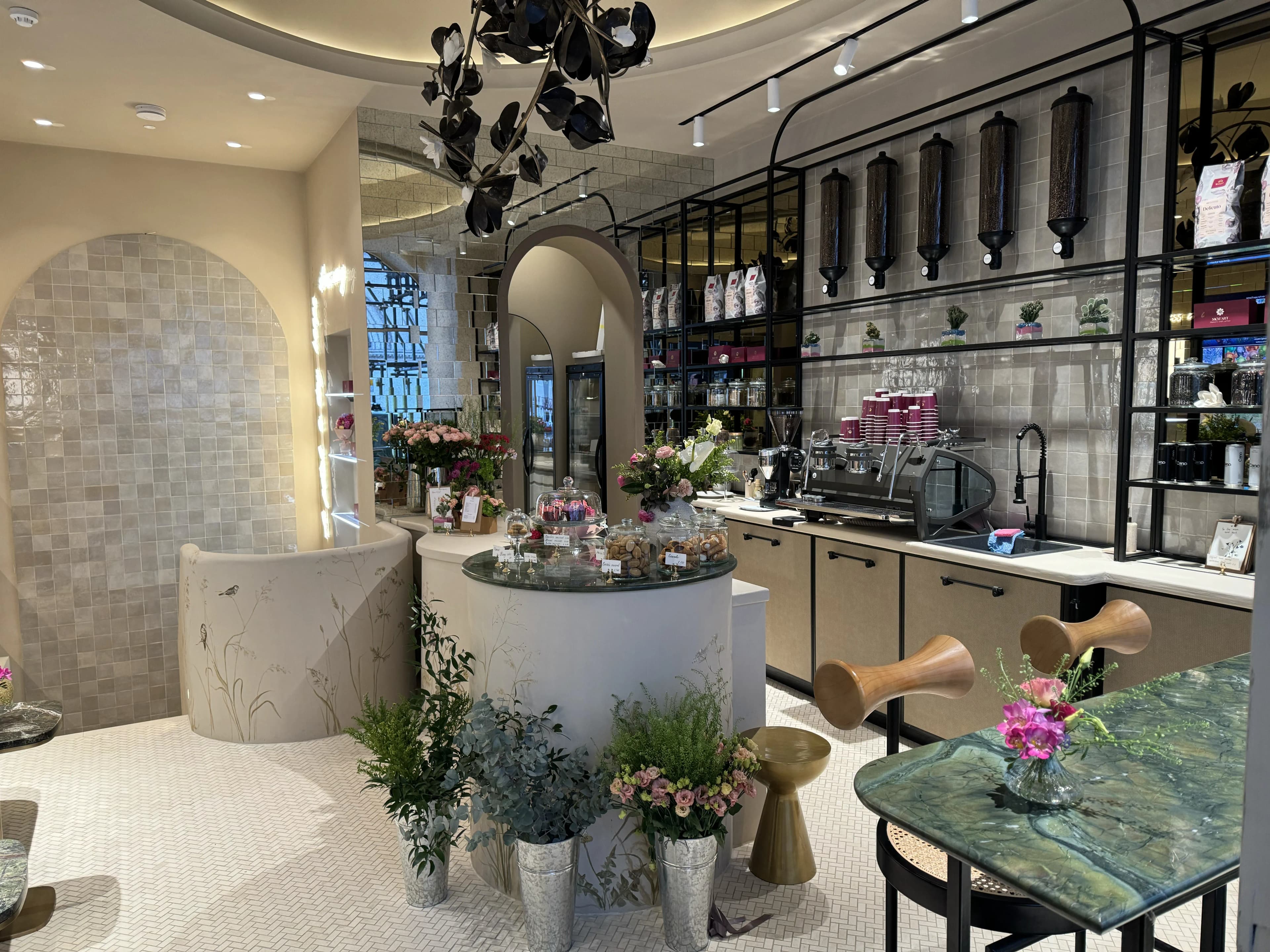 Mayfair - 6